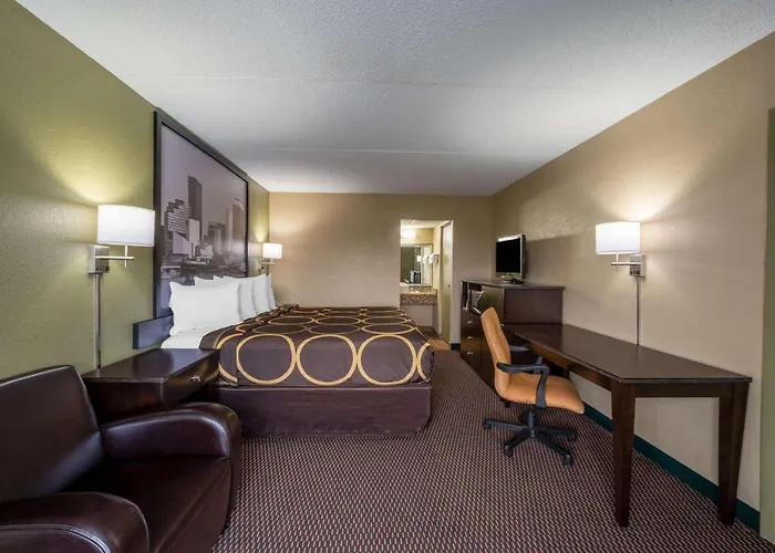 Best Selection of Choice Hotels in Toledo, Ohio for Travelers