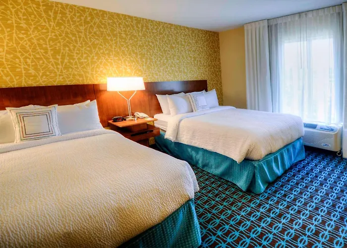 Top Hotels Near Princeton University