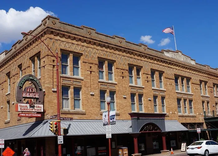 Discover the Best Fort Worth Hotels near the Stockyards