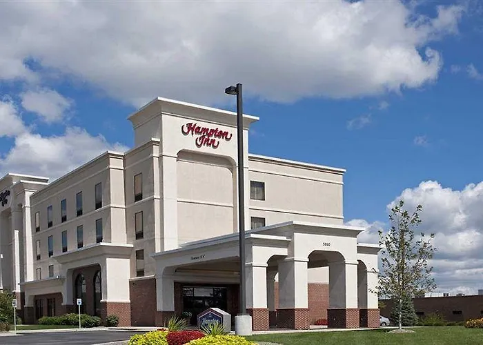 Discover the Best Hotels Near Whitestown, Indiana for Your Next Stay