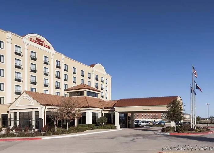 Discover the Best Hotels in Lewisville, TX for Your Visit
