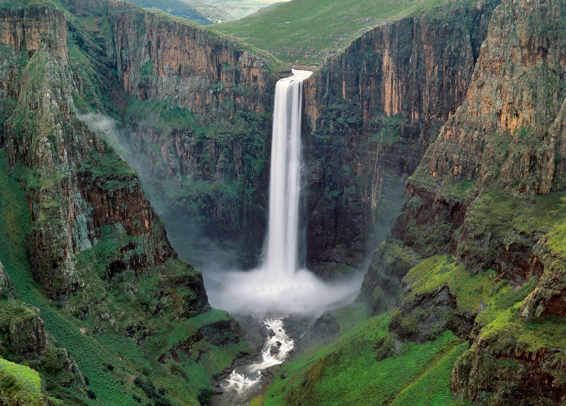 Le Maletsunyane Falls, le cascate con il salto singolo più alte della regione ©Leksele/Shutterstock