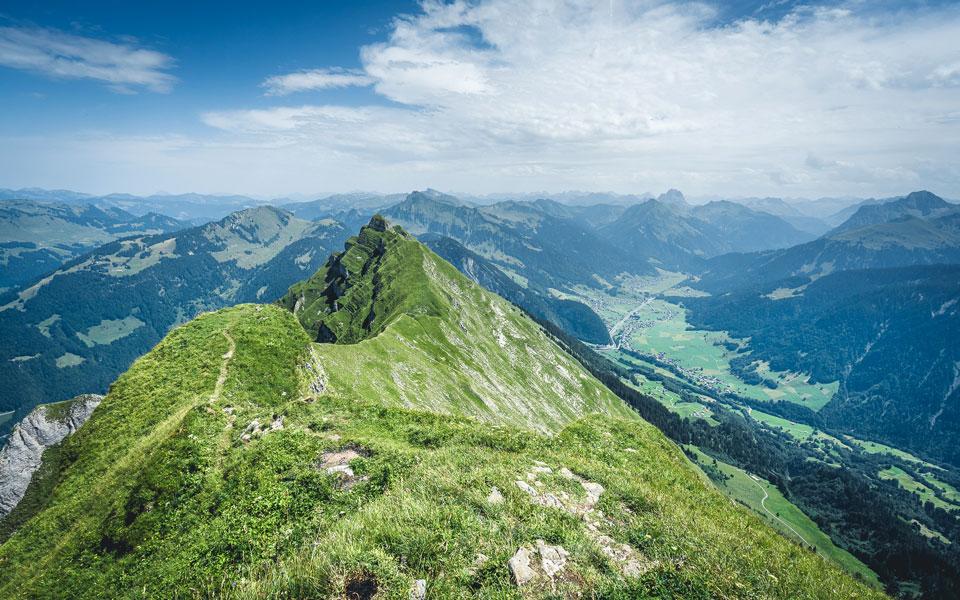 Bregenzerwald-Wandern-Gipfel-Kanisfluh